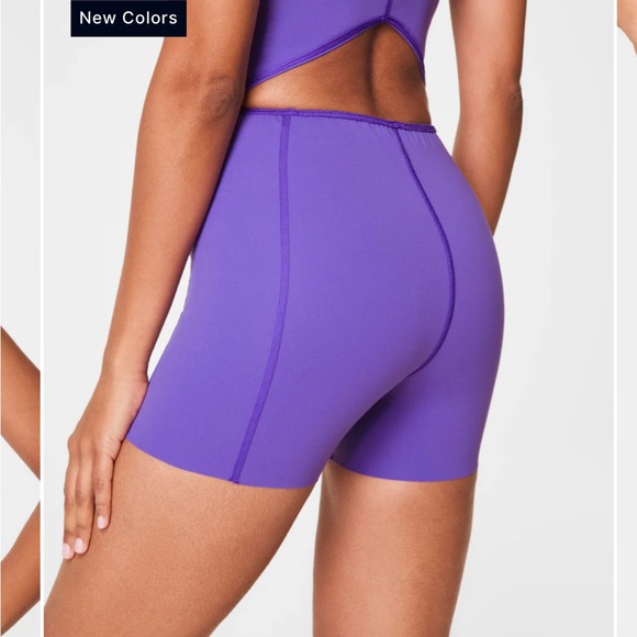 SPANXshape™ Get Moving
Zip Front Dress white size small - Picture 4 of 10